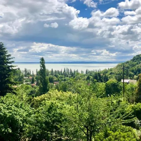 Casa de Férias Kamonkő Panoráma Kuckó Szigliget