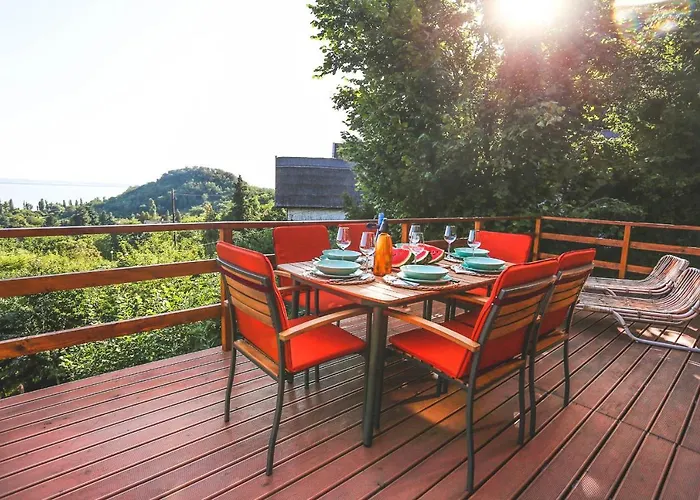 Kamonkő Panoráma Kuckó *